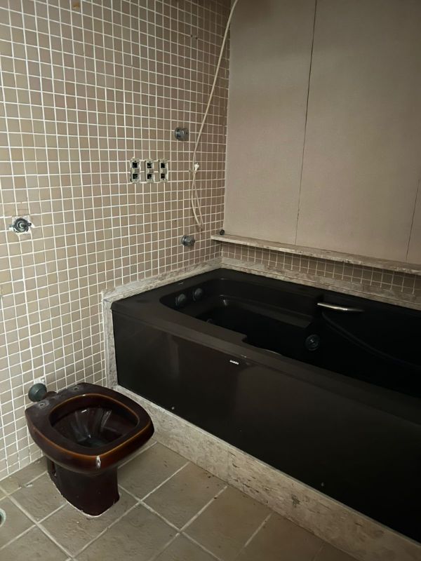 COBERTURA PARA VENDA BEIRA MAR DE PIEDADE COM 345M2 DE ÁREA ÚTIL