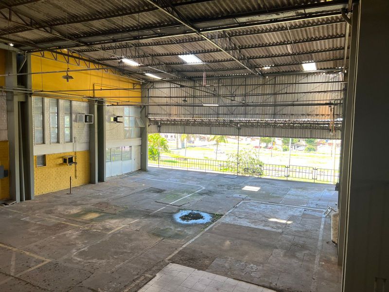 GALPÃO PARA VENDA OU ALUGAR EM PAULISTA COM 15.081M2 DE ÁREA COBERTA