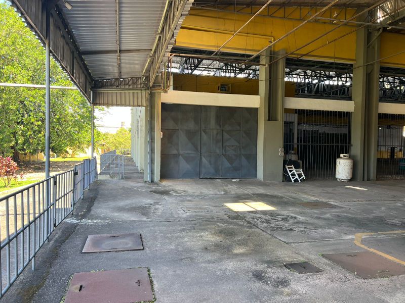 GALPÃO PARA VENDA OU ALUGAR EM PAULISTA COM 15.081M2 DE ÁREA COBERTA