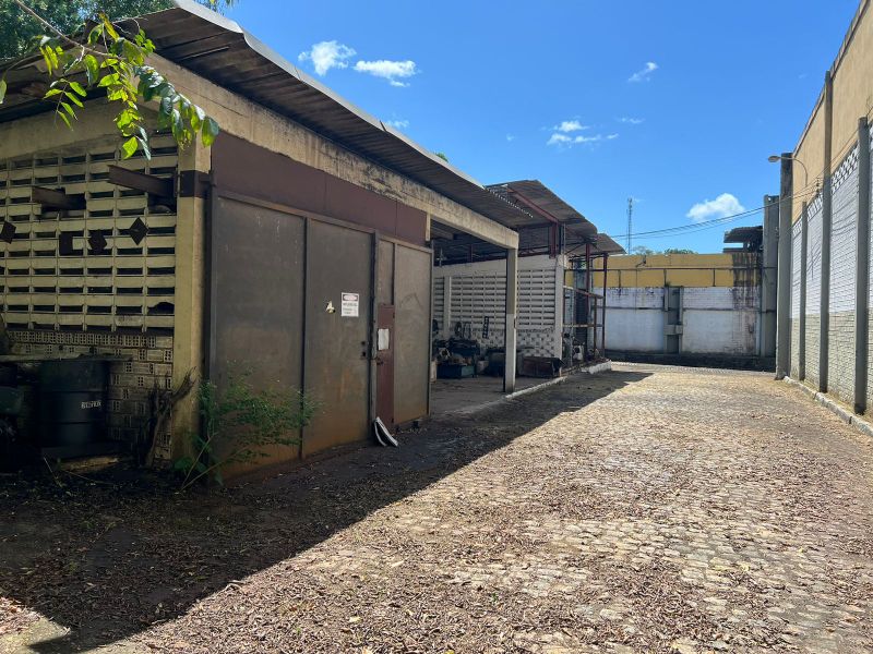 GALPÃO PARA VENDA OU ALUGAR EM PAULISTA COM 15.081M2 DE ÁREA COBERTA