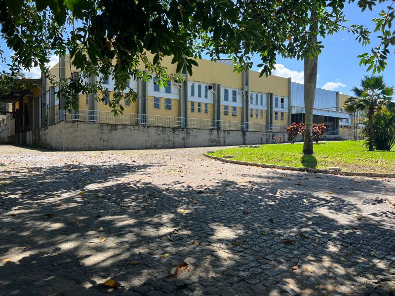 GALPÃO PARA VENDA OU ALUGAR EM PAULISTA COM 15.081M2 DE ÁREA COBERTA